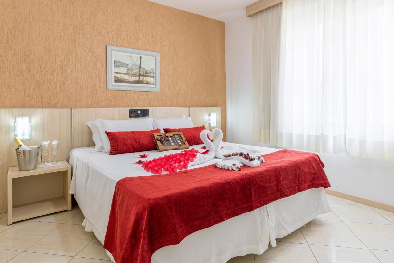Hotel Dos Acores Balneário Camboriú Eksteriør billede